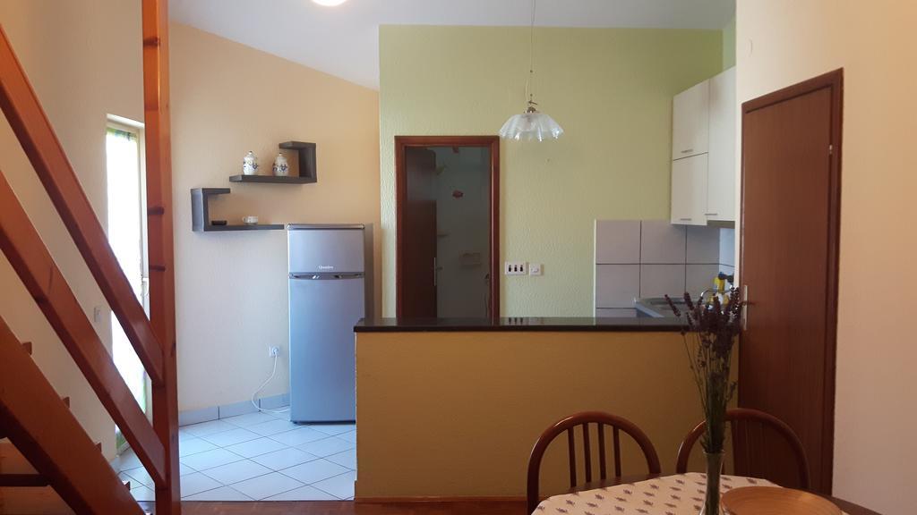 Apartments Davor 비오그라드나모루 외부 사진