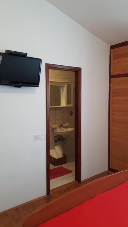 Apartments Davor 비오그라드나모루 외부 사진