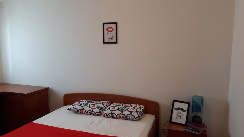 Apartments Davor 비오그라드나모루 외부 사진
