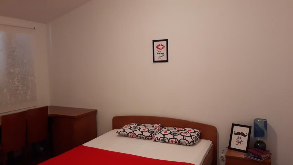 Apartments Davor 비오그라드나모루 외부 사진