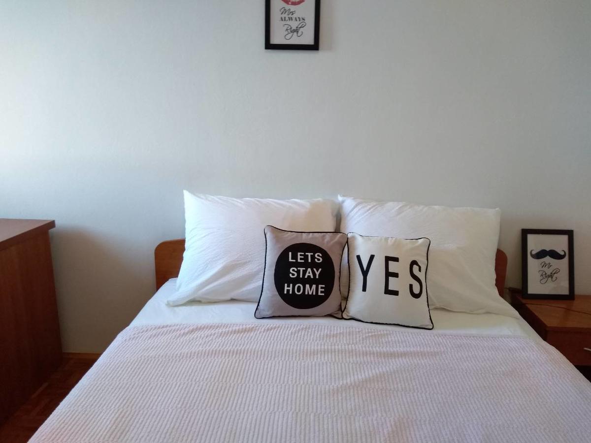 Apartments Davor 비오그라드나모루 외부 사진